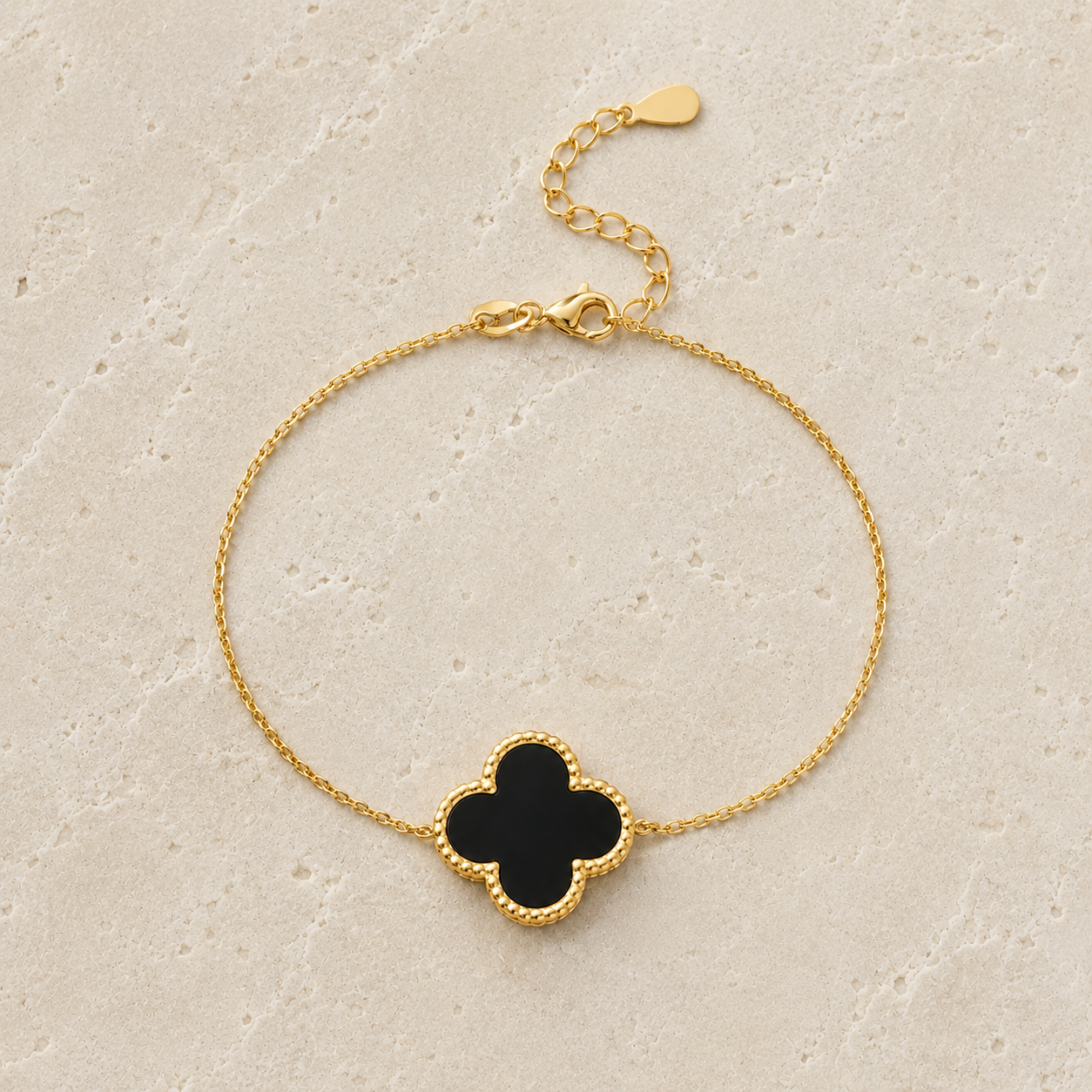 Black Agate Clover Gold Bracelet