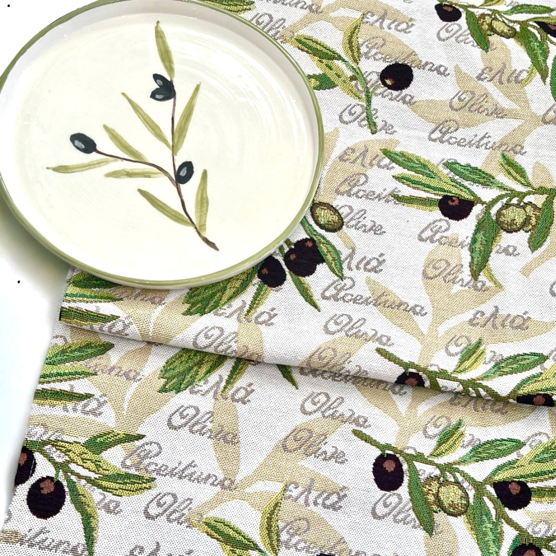 Zee’s Olive Table Runner