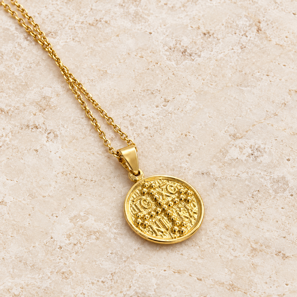 Nika Pendant Gold Necklace