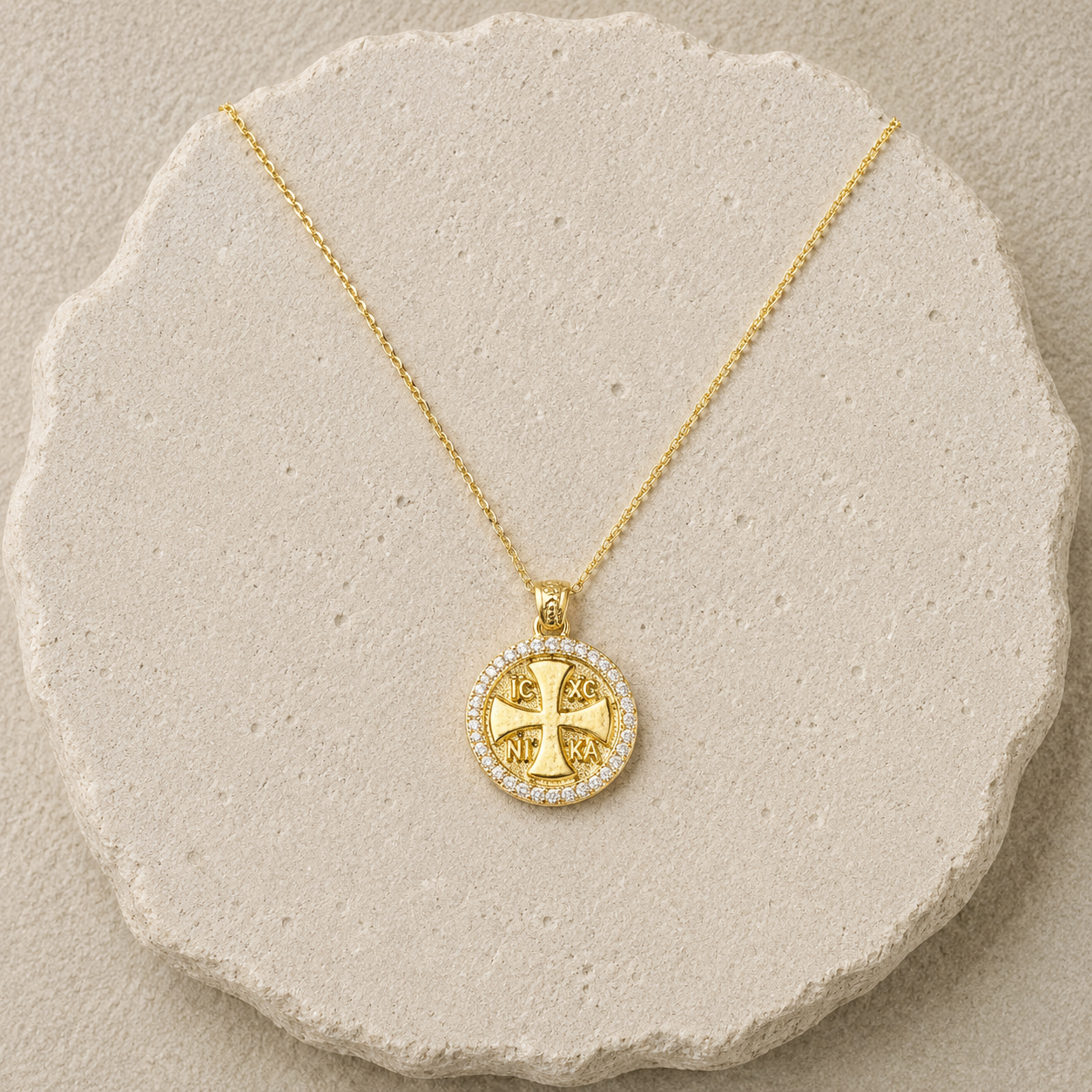 Nika Pendant Gold Necklace
